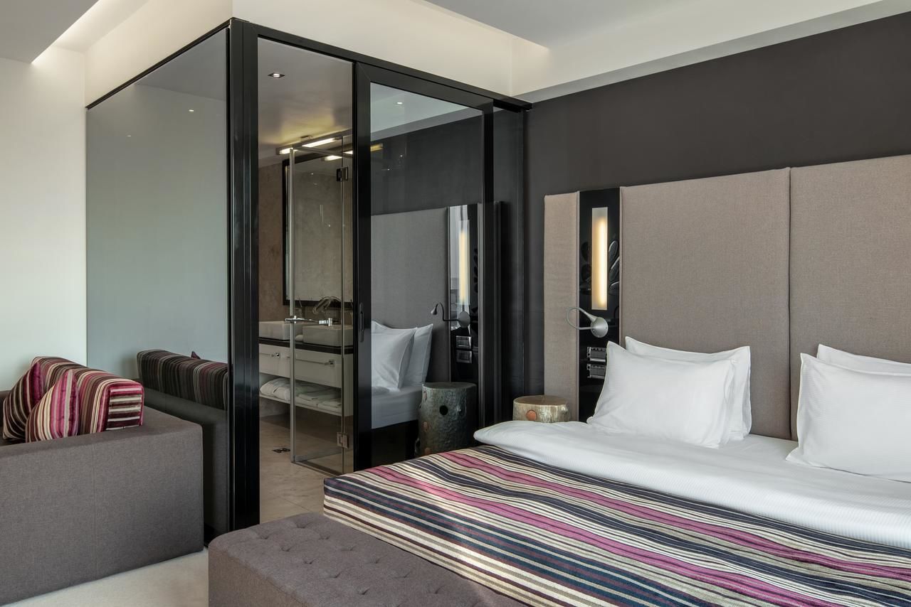 Отель 11 Mirrors Design Hotel Киев