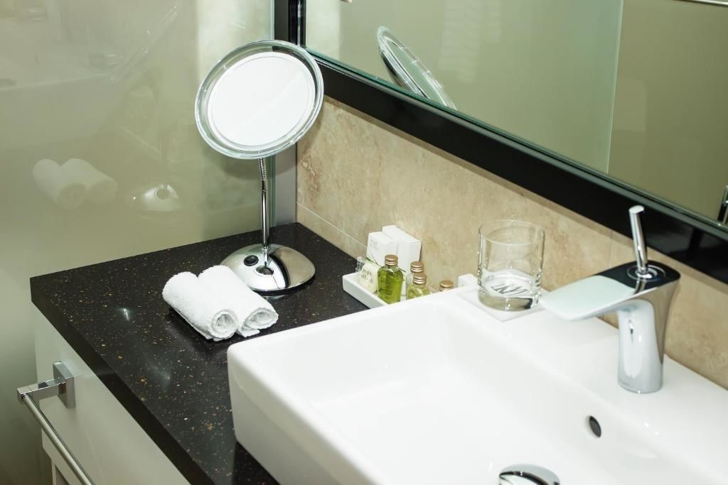 Отель 11 Mirrors Design Hotel Киев